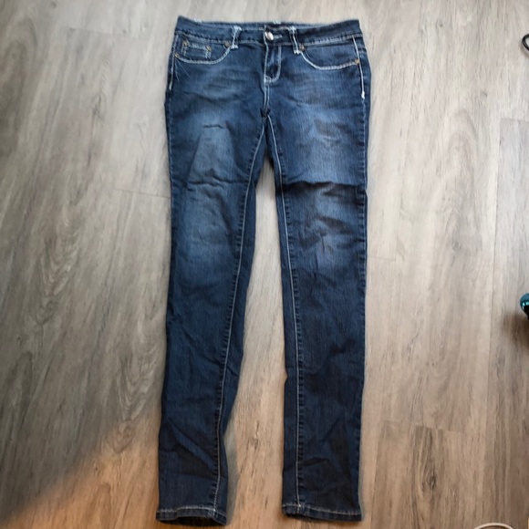 Forever 21 Denim - Skinny jeans with beaded design